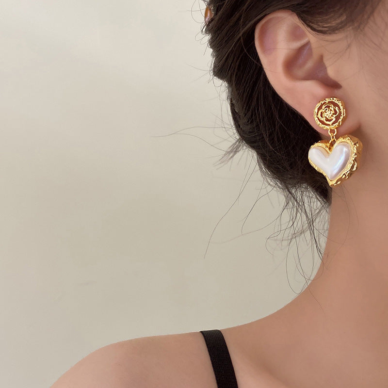 Wholesale Wrinkle Flower Pearl Love Alloy Earrings
